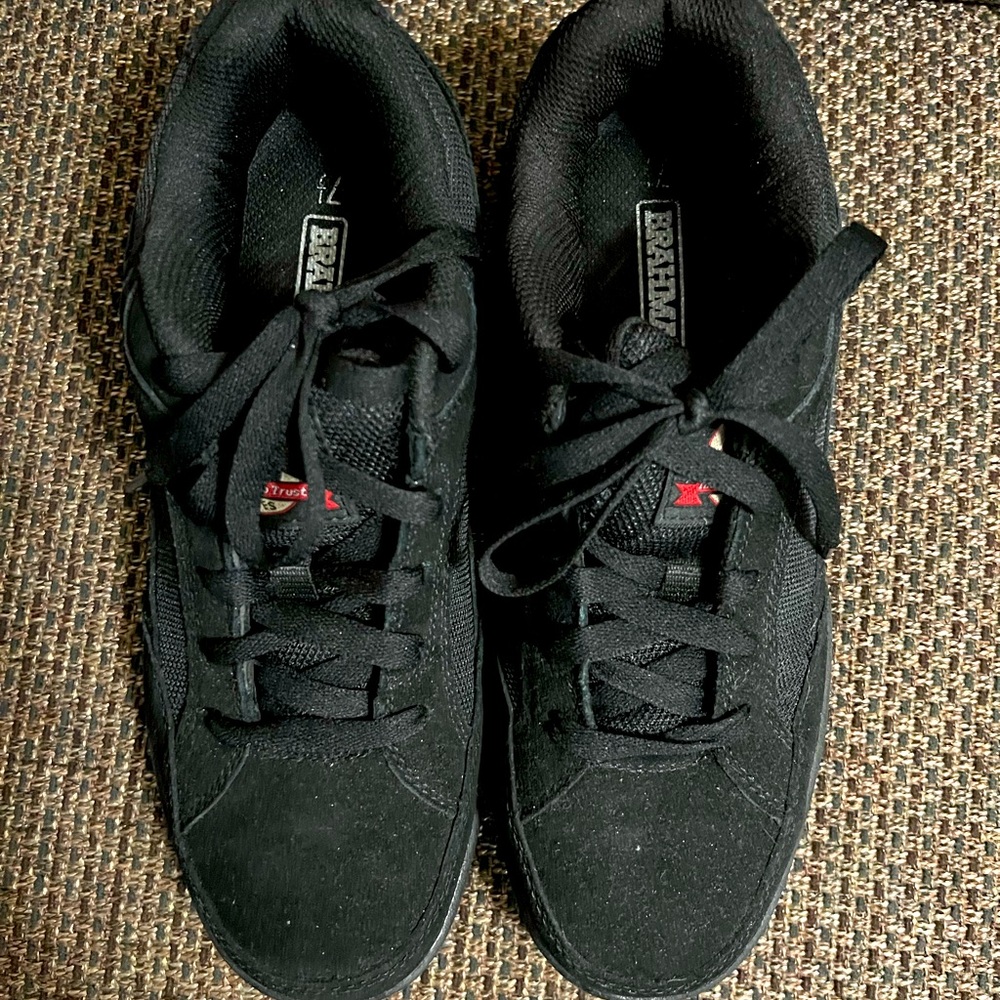 Steel toe sneakers